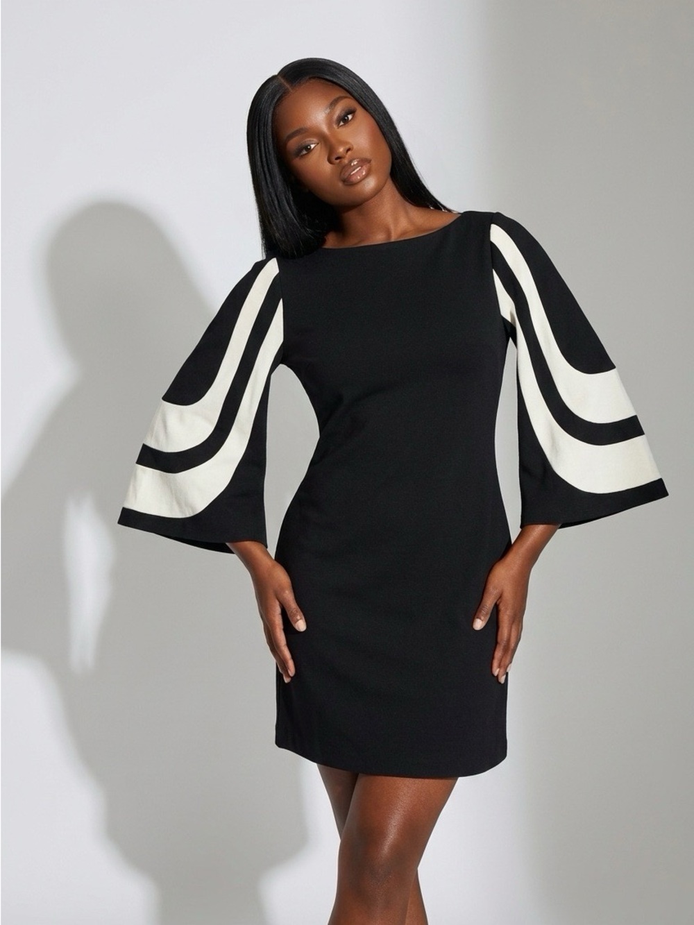 Trina Turk‎ Shift Dress Bell Sleeve Black White Party Cocktail Flatering